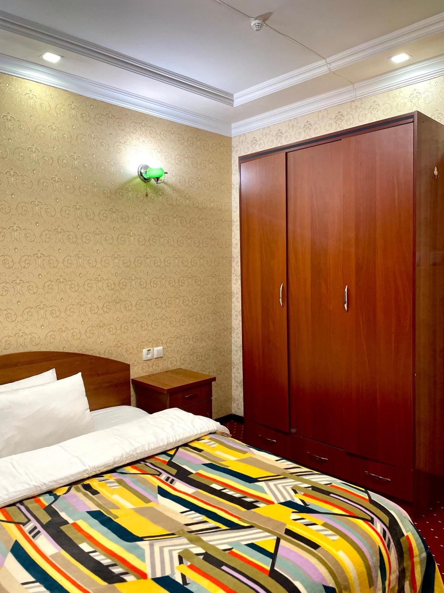 Asson Hotel ترمذ المظهر الخارجي الصورة