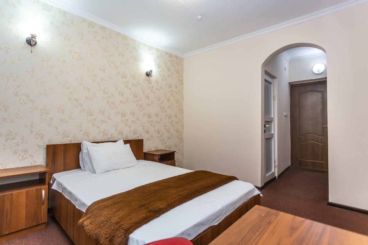 Asson Hotel ترمذ المظهر الخارجي الصورة